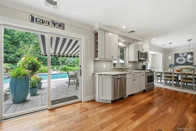 475 Alois Lane, Mattituck, NY 11952