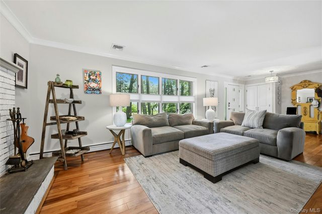 475 Alois Lane, Mattituck, NY 11952