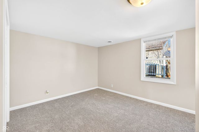 2031 Elm Street, Columbus, IN 47201