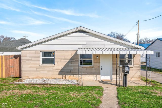 2031 Elm Street, Columbus, IN 47201