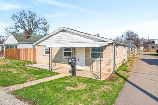 2031 Elm Street, Columbus, IN 47201