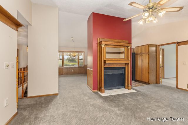 6559 Burlingame Avenue, Byron Center, MI 49315