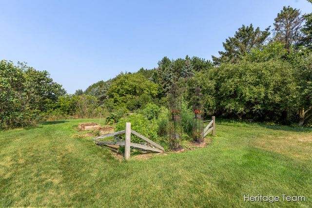 6559 Burlingame Avenue, Byron Center, MI 49315