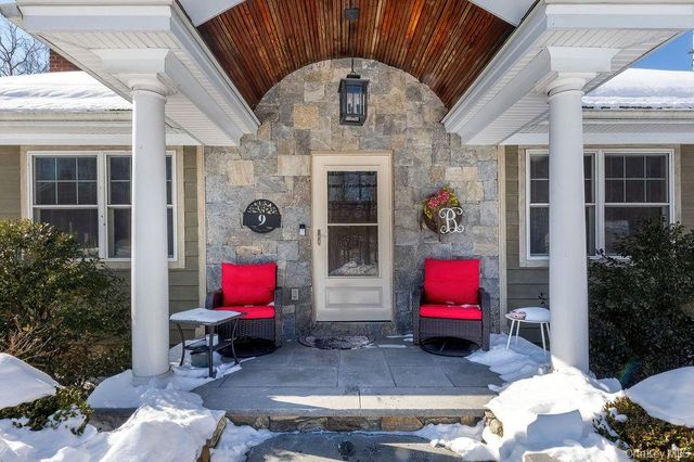 9 Gallows Hill Road, Cortlandt Manor, NY 10567