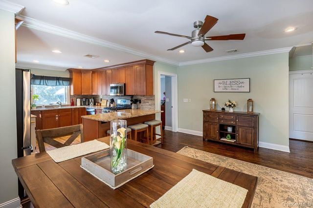 9 Gallows Hill Road, Cortlandt Manor, NY 10567