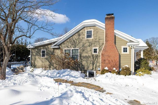 9 Gallows Hill Road, Cortlandt Manor, NY 10567