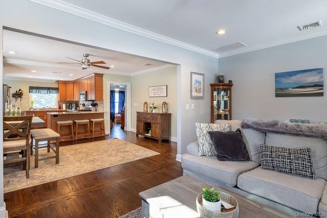 9 Gallows Hill Road, Cortlandt Manor, NY 10567