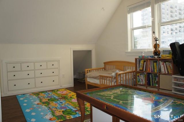 16 Manor Street B, Stamford, CT 06902