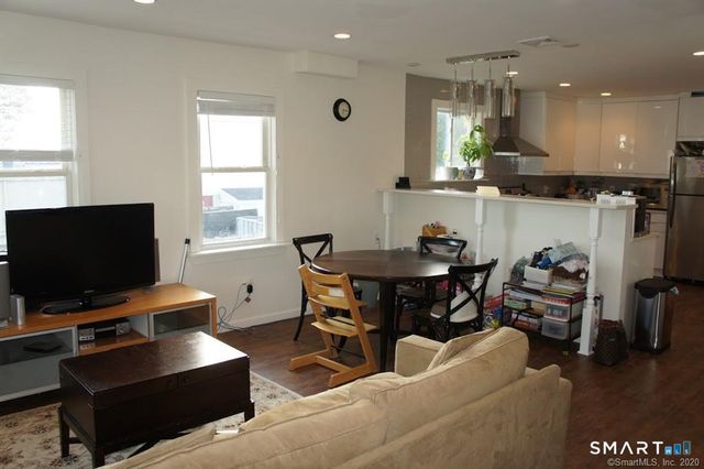 16 Manor Street B, Stamford, CT 06902