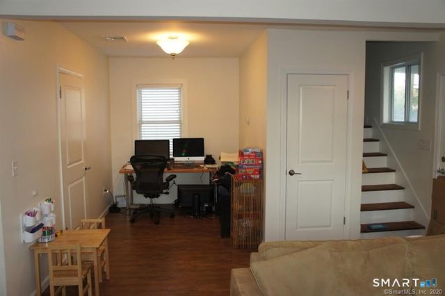 16 Manor Street B, Stamford, CT 06902