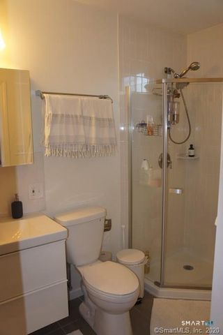16 Manor Street B, Stamford, CT 06902