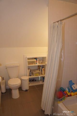 16 Manor Street B, Stamford, CT 06902