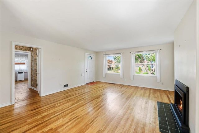 817 W 26th Ave, Spokane, WA 99203