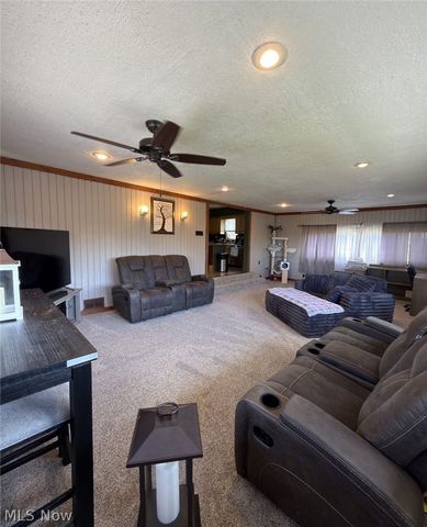 150 Owing, Weirton, WV 26062