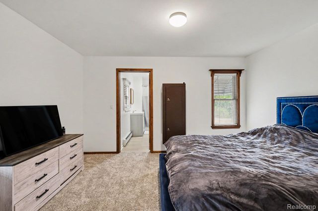 8261 N Dort Highway, Genesee Charter Township, MI 48458