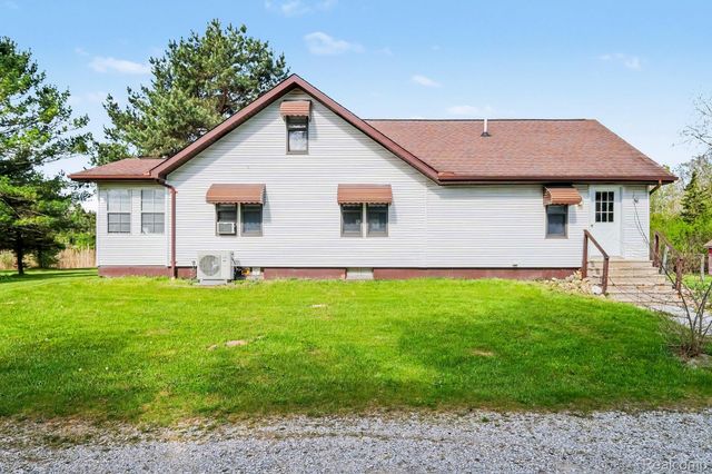 8261 N Dort Highway, Genesee Charter Township, MI 48458