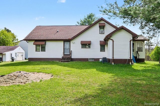 8261 N Dort Highway, Genesee Charter Township, MI 48458