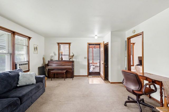 8261 N Dort Highway, Genesee Charter Township, MI 48458