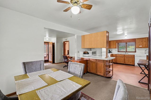 8261 N Dort Highway, Genesee Charter Township, MI 48458