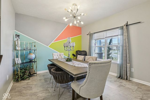 6673 Laurelwood Drive, Pendleton, IN 46064