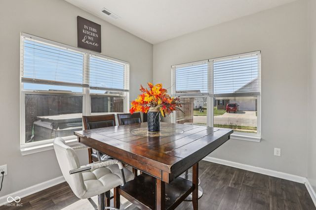 6673 Laurelwood Drive, Pendleton, IN 46064