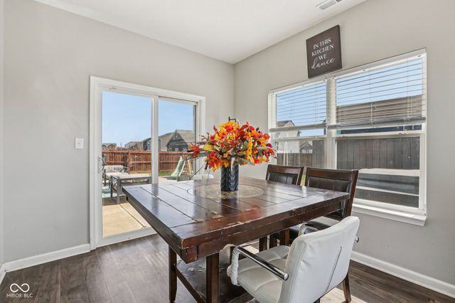 6673 Laurelwood Drive, Pendleton, IN 46064