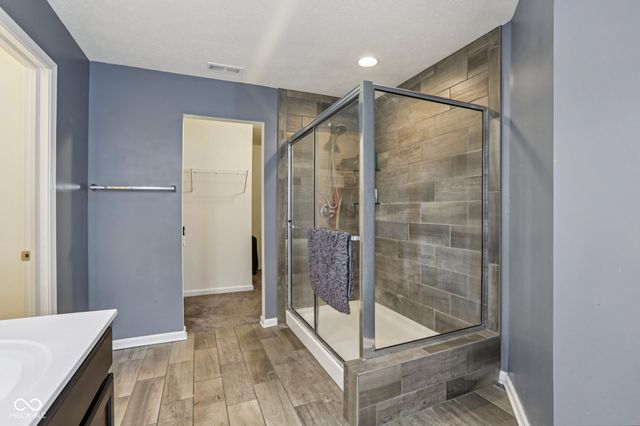 6673 Laurelwood Drive, Pendleton, IN 46064