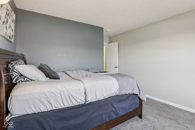 6673 Laurelwood Drive, Pendleton, IN 46064