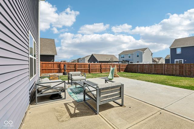 6673 Laurelwood Drive, Pendleton, IN 46064