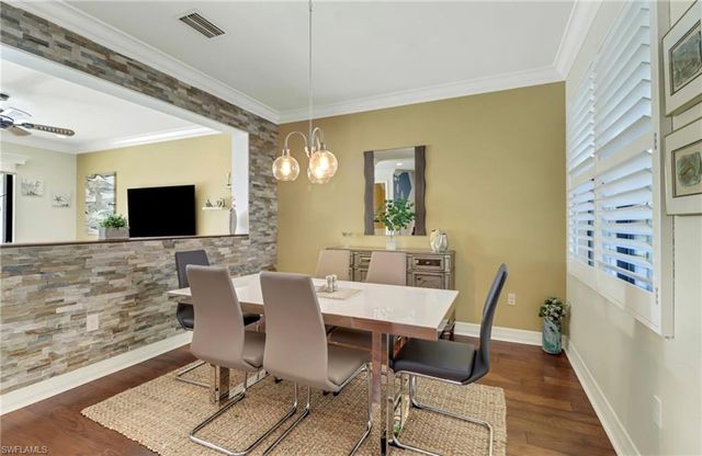 3402 Tigris LN, Naples, FL 34119