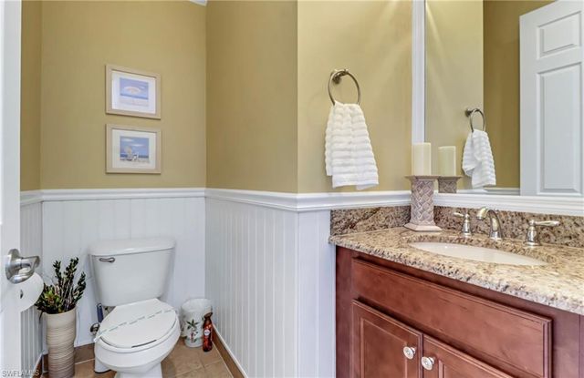 3402 Tigris LN, Naples, FL 34119