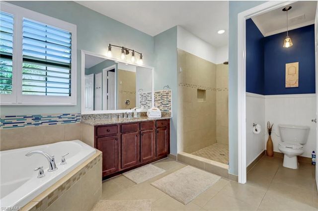 3402 Tigris LN, Naples, FL 34119