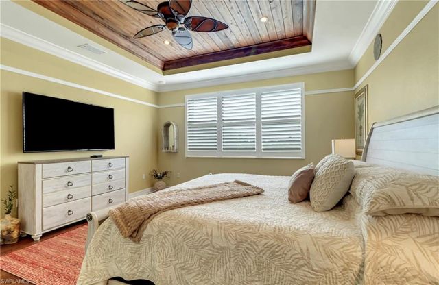 3402 Tigris LN, Naples, FL 34119