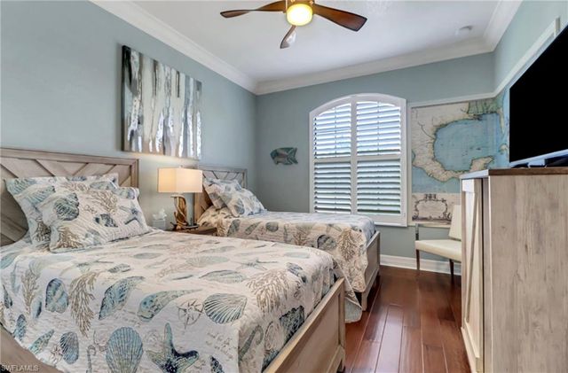 3402 Tigris LN, Naples, FL 34119