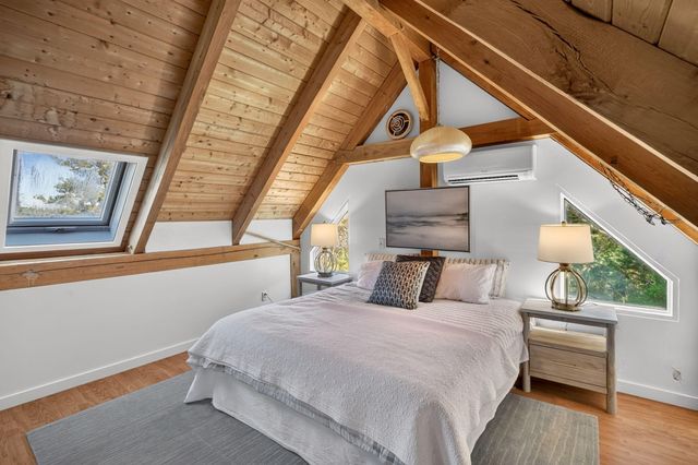 19 Aunt Debby's Road, South Dennis, MA 02660