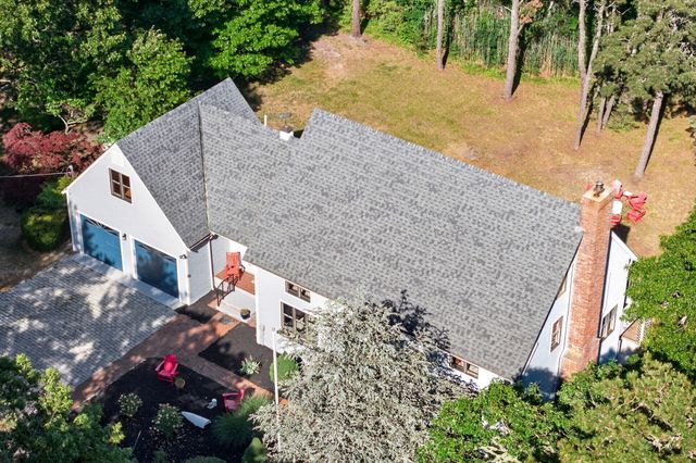 19 Aunt Debby's Road, South Dennis, MA 02660