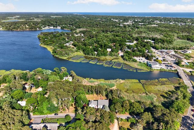 19 Aunt Debby's Road, South Dennis, MA 02660