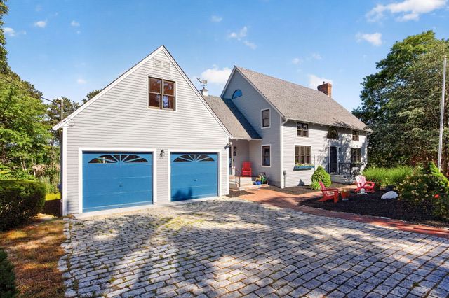 19 Aunt Debby's Road, South Dennis, MA 02660