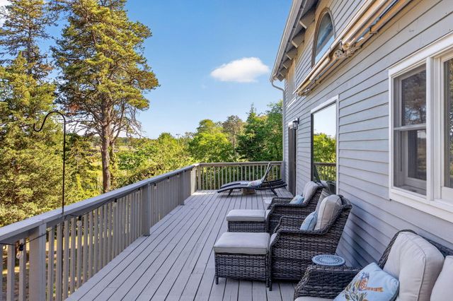 19 Aunt Debby's Road, South Dennis, MA 02660