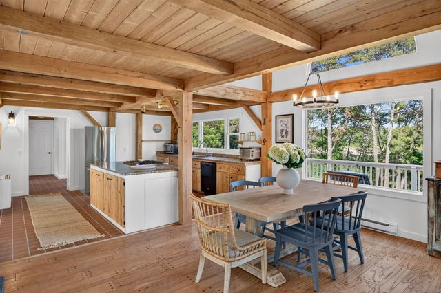 19 Aunt Debby's Road, South Dennis, MA 02660