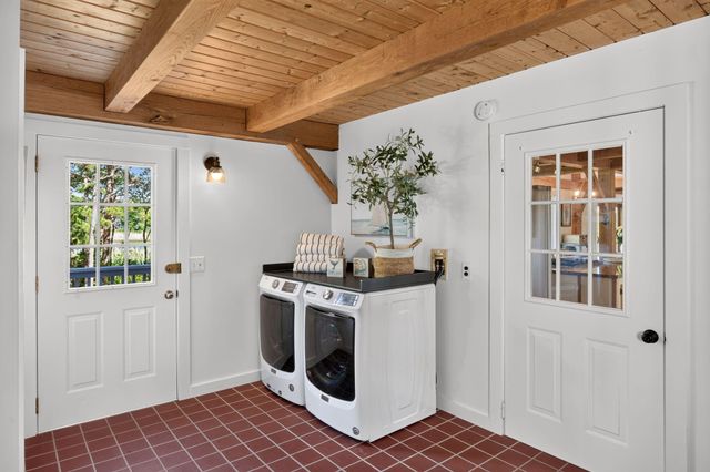 19 Aunt Debby's Road, South Dennis, MA 02660