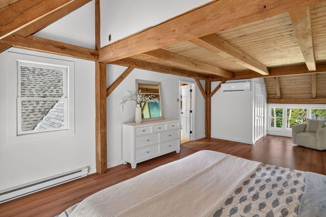 19 Aunt Debby's Road, South Dennis, MA 02660