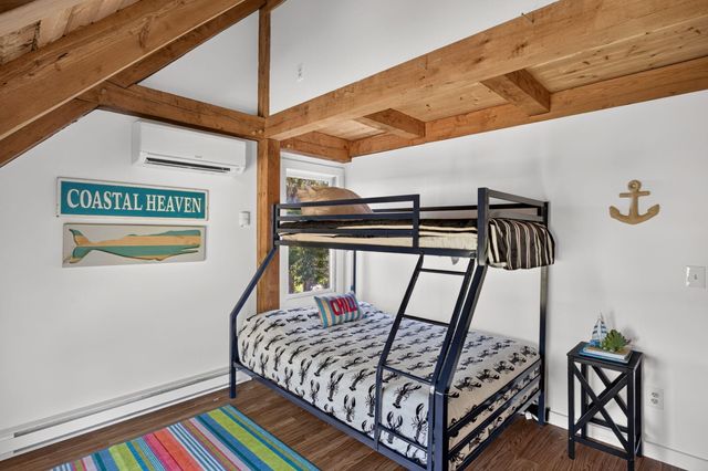 19 Aunt Debby's Road, South Dennis, MA 02660