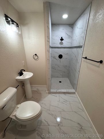 723 Roff Street NE, Ardmore, OK 73401