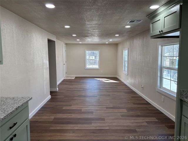 723 Roff Street NE, Ardmore, OK 73401