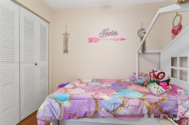 337 Waterside Dr 337, Hypoluxo, FL 33462