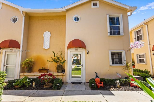 337 Waterside Dr 337, Hypoluxo, FL 33462