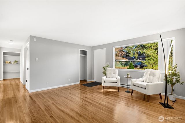 4515 NE 17th Place, Renton, WA 98059