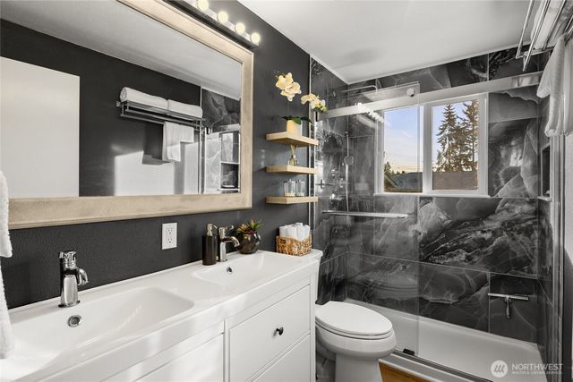 4515 NE 17th Place, Renton, WA 98059