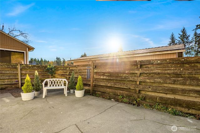 4515 NE 17th Place, Renton, WA 98059